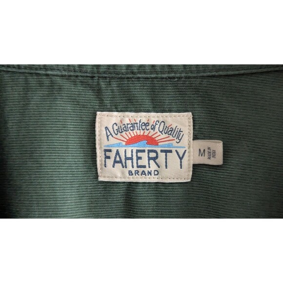 Faherty Corduroy Button-Up Shirt Men's Size Medium Laurel Wreath Green Top - Picture 2 of 7